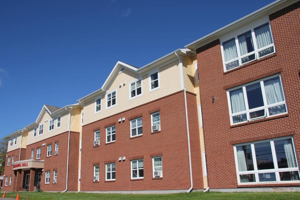 Glendenning Hall at Holland College Charlottetown Exteriör bild